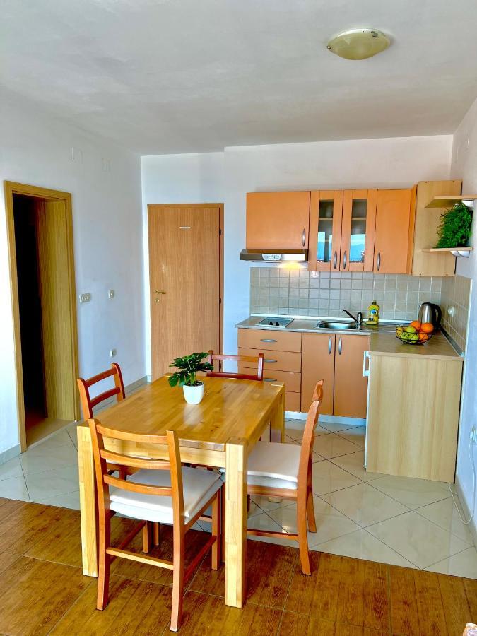 Vespera Apartments Бол Экстерьер фото